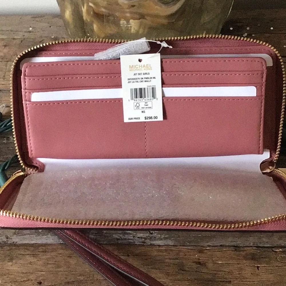 Michael Kors Large Jet Set Girls Logo Continental Wallet - Picture 8 of 14